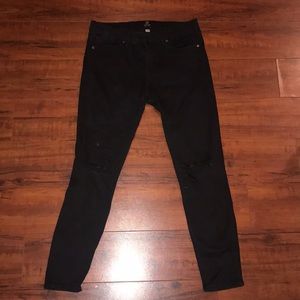 Plain black skinny jeans